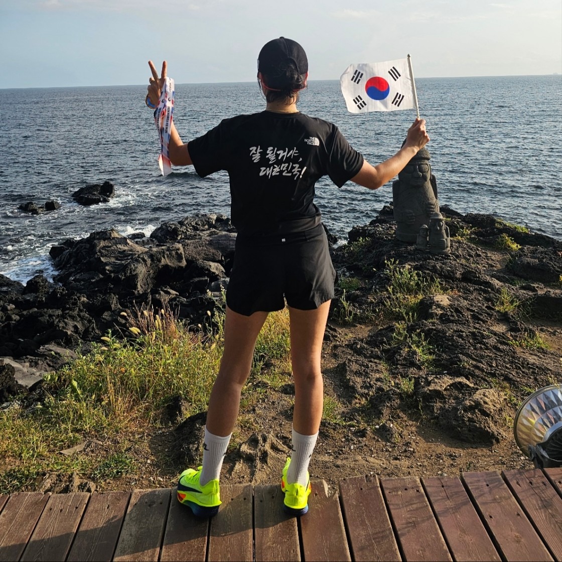 【⭐인기 런닝화 TOP1】나이키 에어 줌 알파플라이 넥스트% 3 photo review
