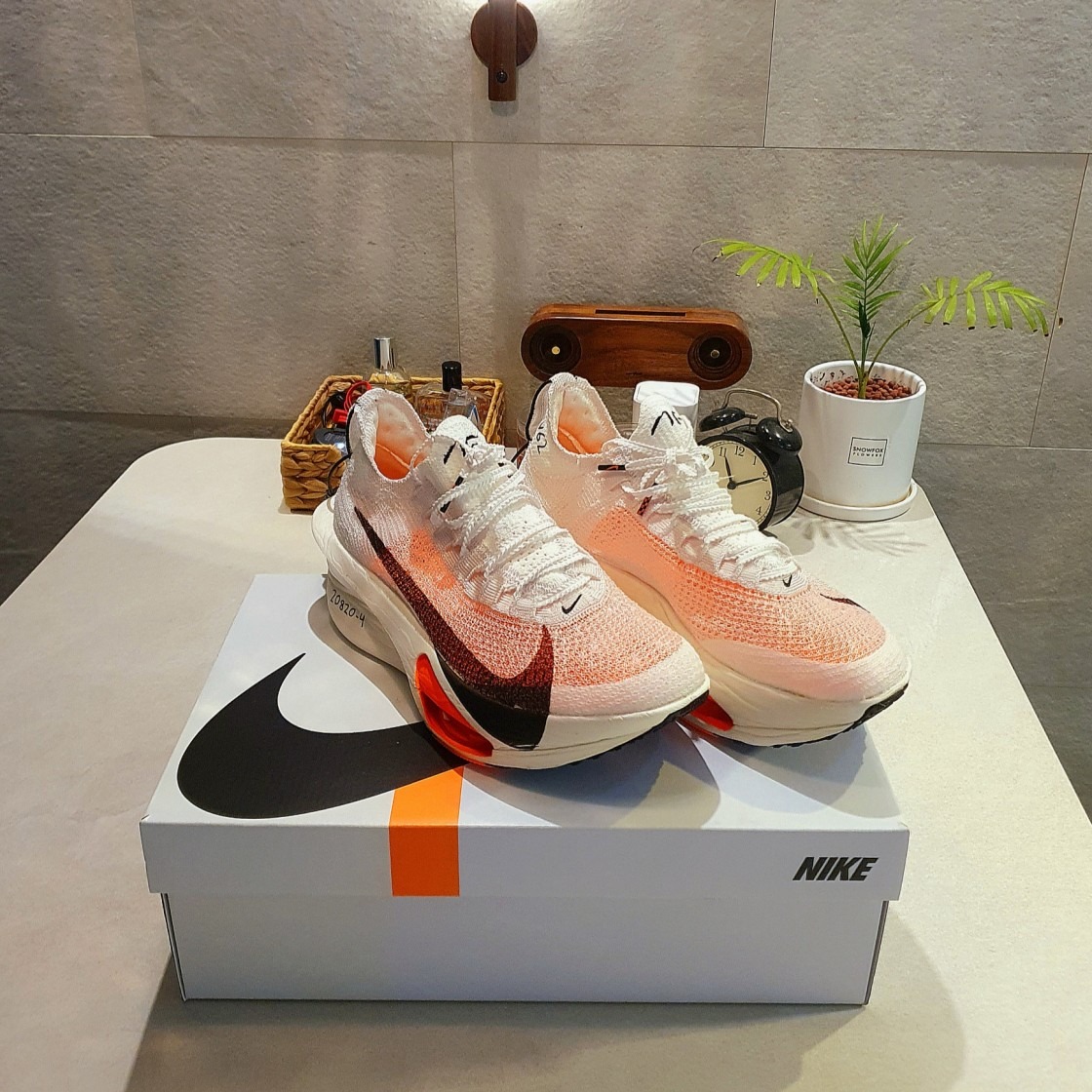【⭐인기 런닝화 TOP1】나이키 에어 줌 알파플라이 넥스트% 3 photo review