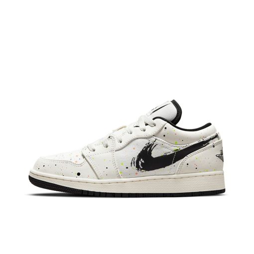 (GS) 조던 1 로우 SE 페인트 스플래터 DH3295-100